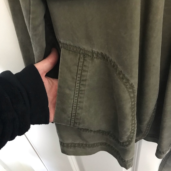 Express Jacket Size XS - Picture 3 of 7